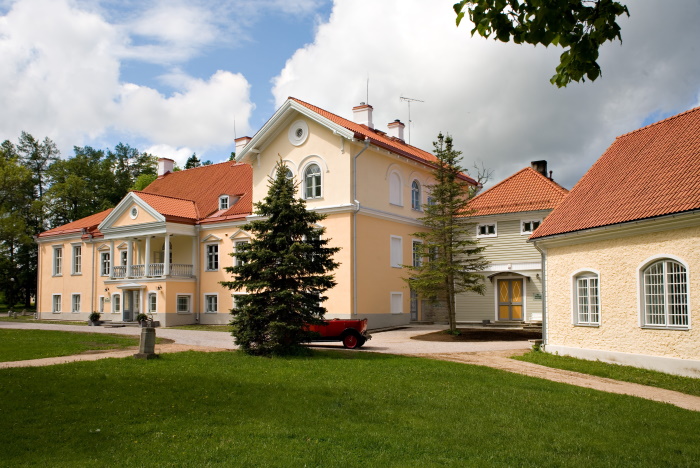 Vihula manor.