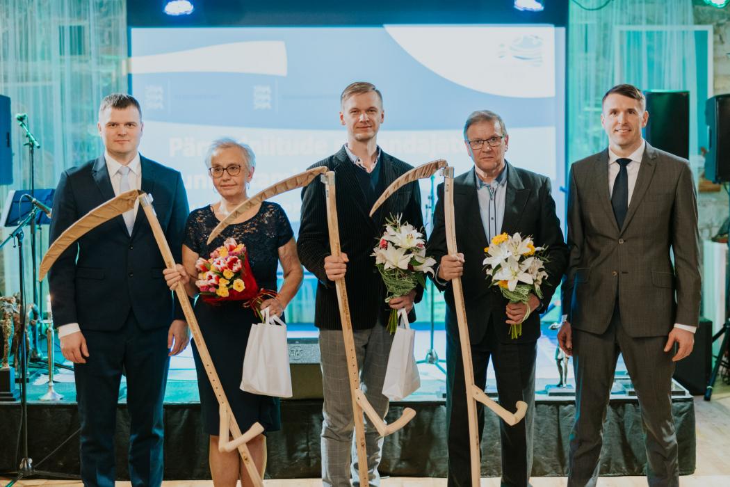 Parimad pärandniitude majandajad 2022. Foto Heikki Avent